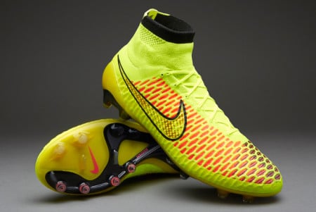 Nike Magistra obra