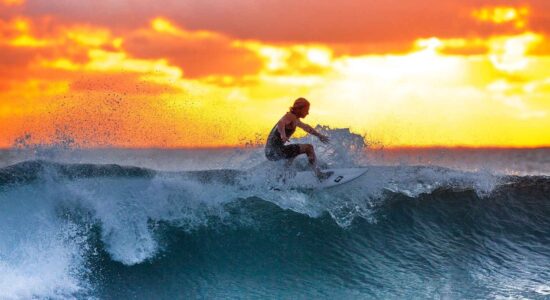 6 Mejores escuelas de Surf de Fuerteventura