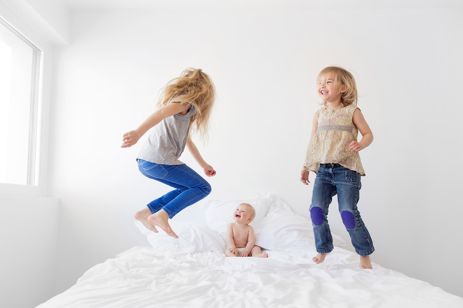 Mejores poses de fotografías para mujeres, hombres, parejas y niños 230 poses de fotografía de retrato para niños