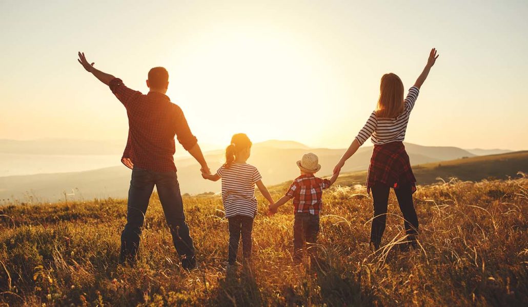 Mejores poses de fotografías para mujeres, hombres, parejas y niños 283 poses para retratos familiares