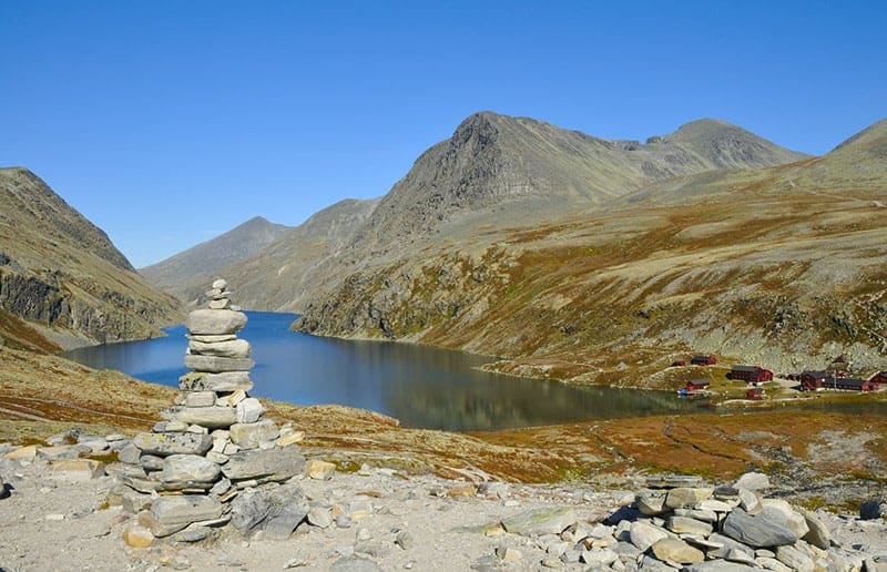Bosques cubiertos de nieve: Senderismo inolvidable en Noruega 11 sendero de Rondane noruega