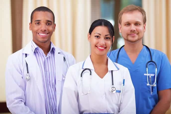 5 Razones Irrefutables para Optar por un Seguro de Salud Online 5 ventajas de optar por un seguro de salud online