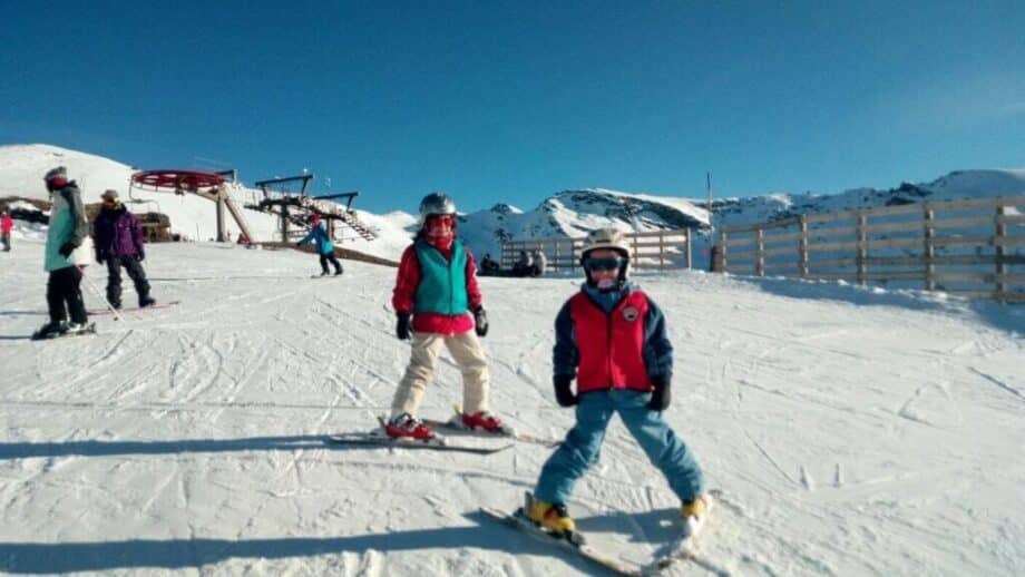 blanca nieve - la mejor escuela de esqui de sierra nevada