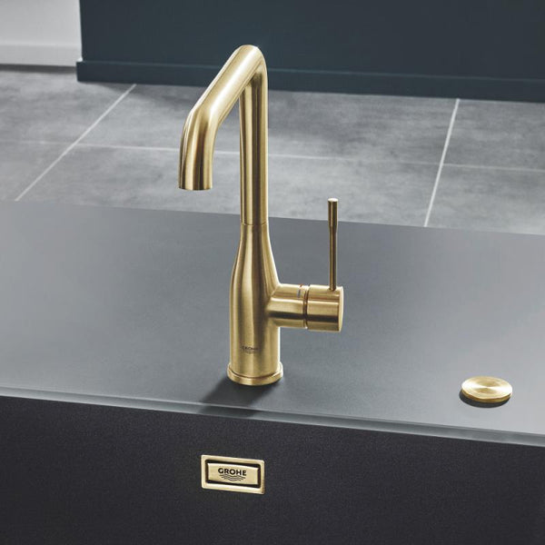 grifo de cocina dorado
