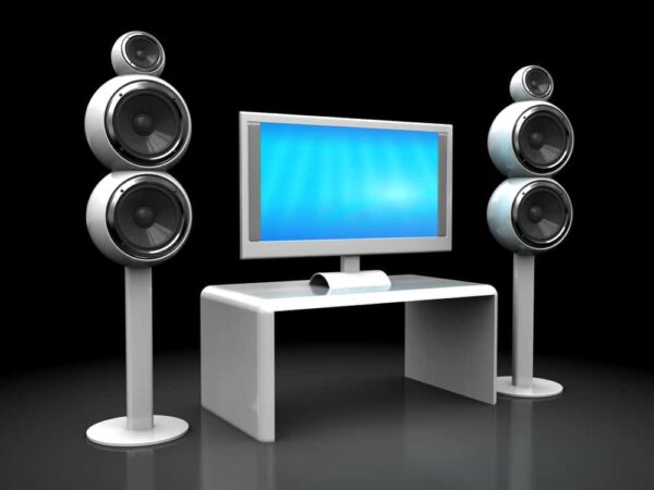 Hay que poner soportes para altavoces, son importantes