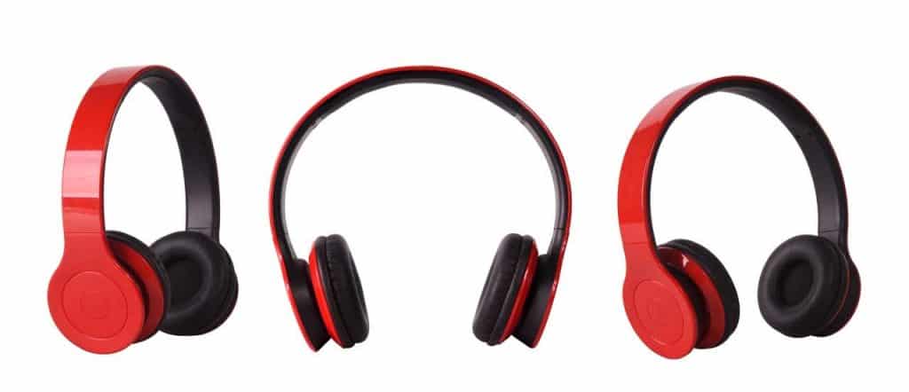 Diferencias entre el sonido envolvente y los auriculares estéreo 3 Sonido envolvente VS Auriculares estéreo