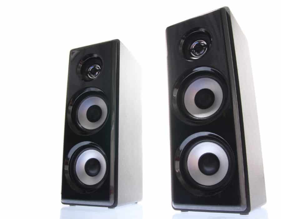 Altavoces frontales