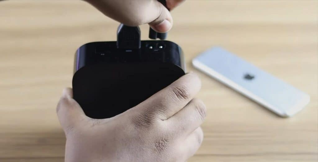Desenchufar el Apple TV de la corriente