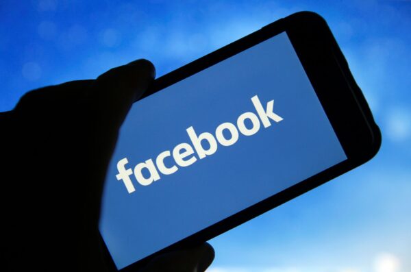 como ver y descargar las fotos bloqueadas del perfil de facebook