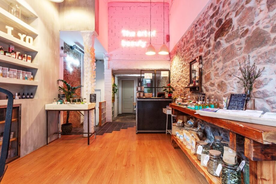 Los mejores centros de estética en Ciutat Vella 12 KōAN BEAUTY LAB - mejor centro de estetica en ciudat vella