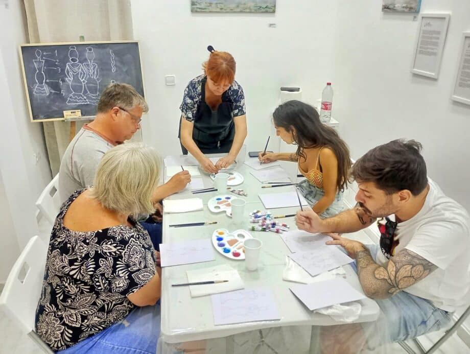 clases de pintura traiana es arte sevilla