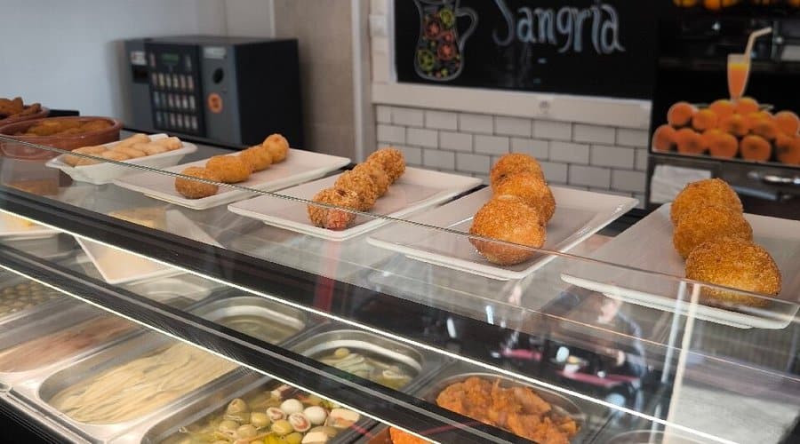Los mejores restaurantes de Horta-Guinardó 9 restaurante barcelona Vermouth & Roll