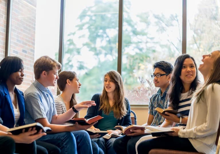 Las mejores academias de oposiciones de Asturias 10 Centro de Estudios San Bernabé - Formapublik - La mejor academia de oposiciones de Asturias