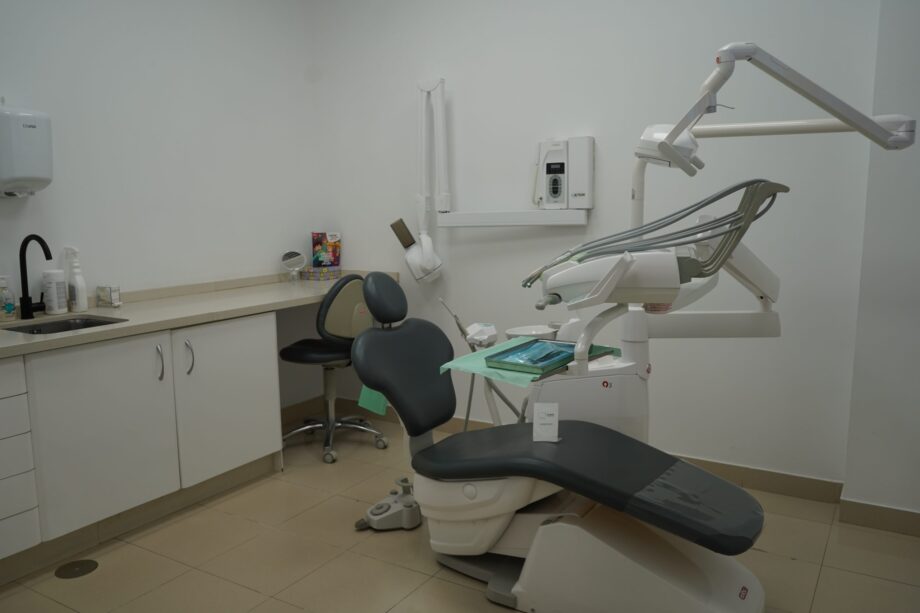 Las mejores clínicas dentales de Jesús 10 Marín Clínica Dental - mejor clinica de jesus valencia
