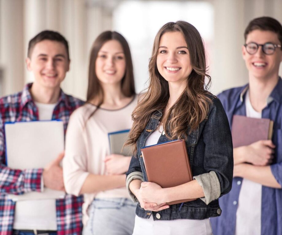 Ranking Mejores academias de oposiciones de Sevilla 12 mejor academia para preparar las oposiciones de sevilla